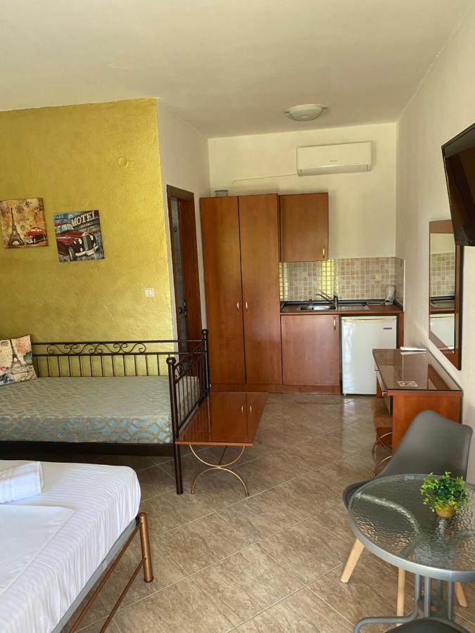 Guesthouse Anestis Angistron Ngoại thất bức ảnh